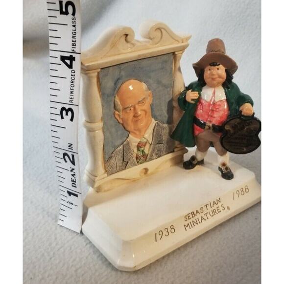 Signed Sebastian Miniatures 50th Anniversary 1988 Number 678 Portrait Pilgrim - Picture 9 of 9